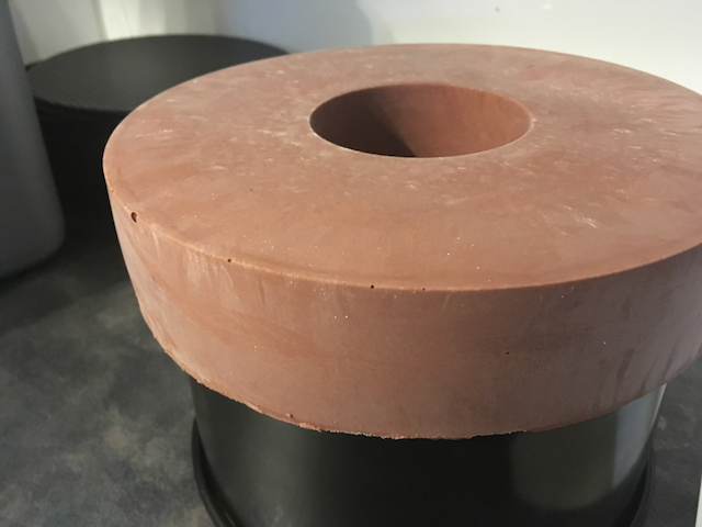 Entremet when the mold was removed, just before spraying